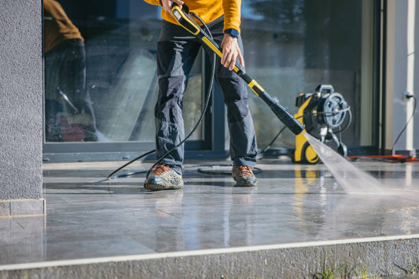 Best Sidewalk and Walkway Pressure Cleaning in East Syracuse, NY